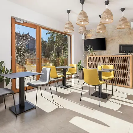 Pula Residence *