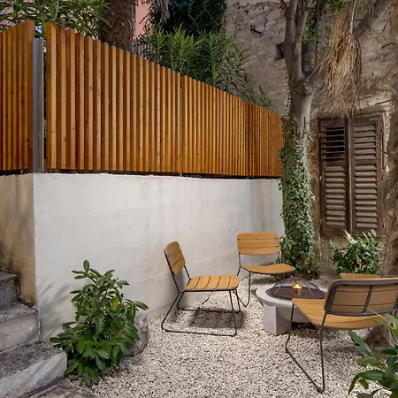 Pula Residence *